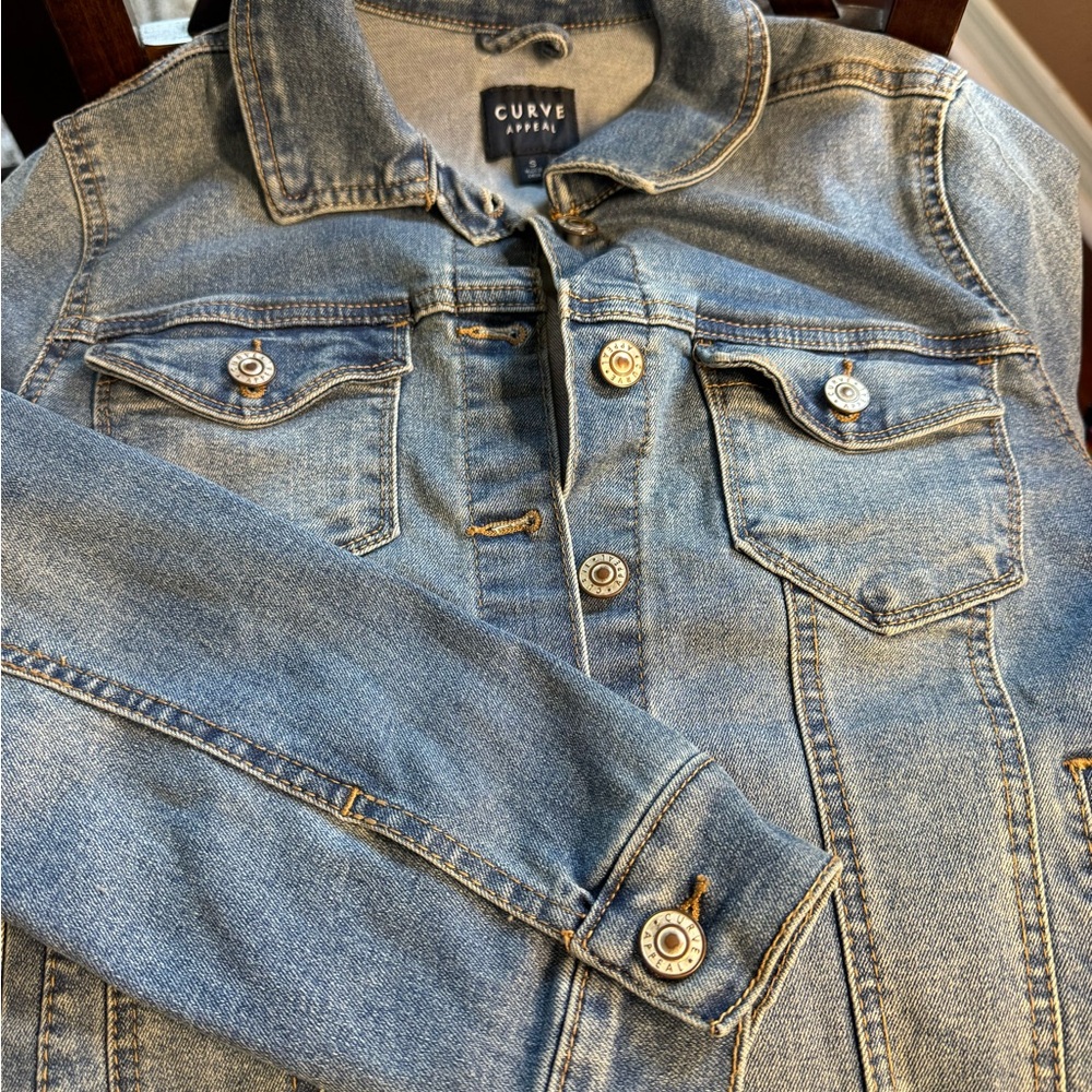 Curve Appeal Women's Blue Jean Jacket
